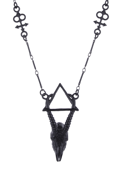 Black gazelle skull necklace witchy style 4422 Edmonton