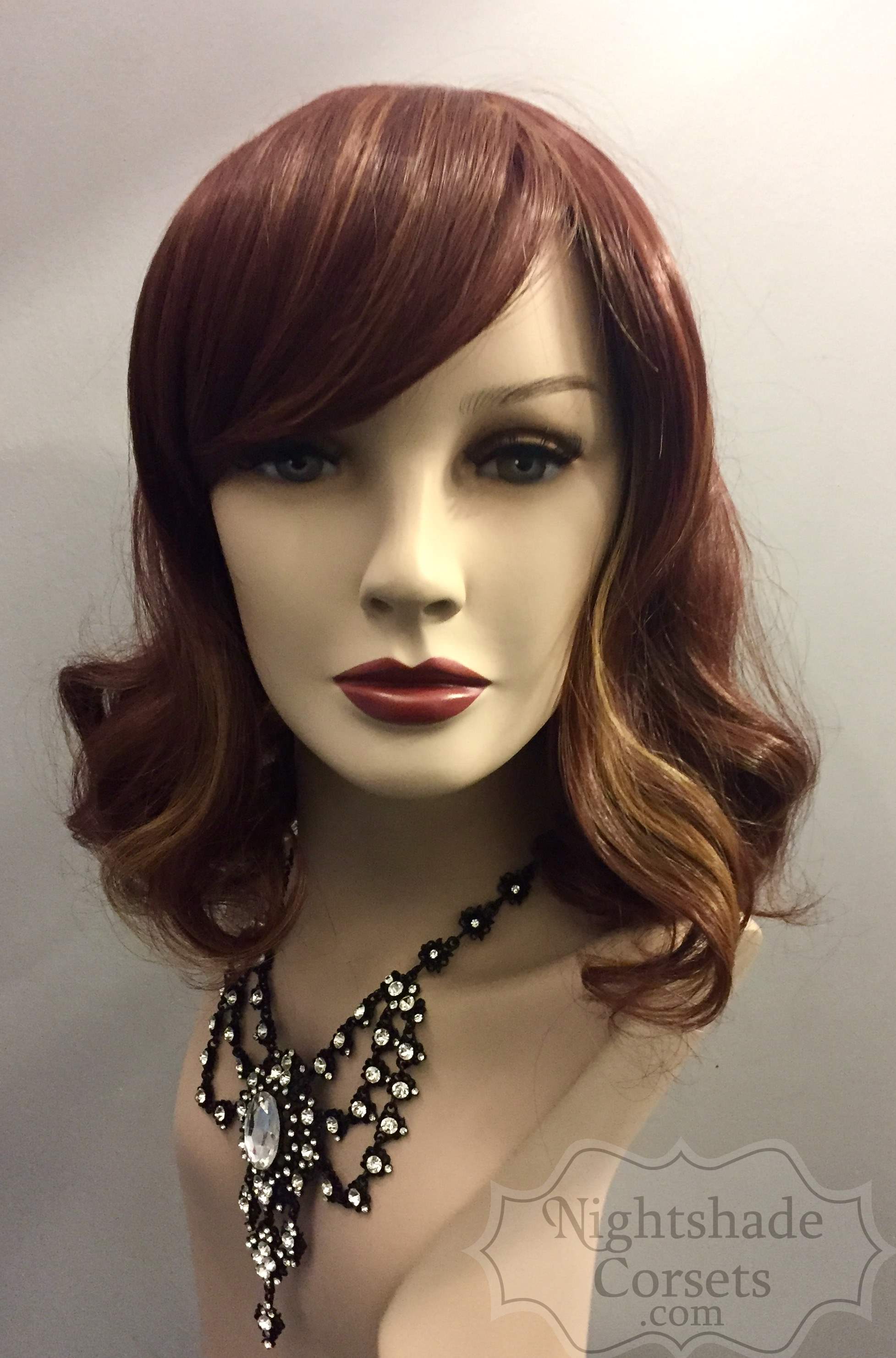 Wig 4517 Auburn