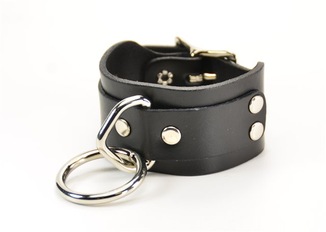 Black Leather Single Loop and Ring Cuffs 1871 Edmonton