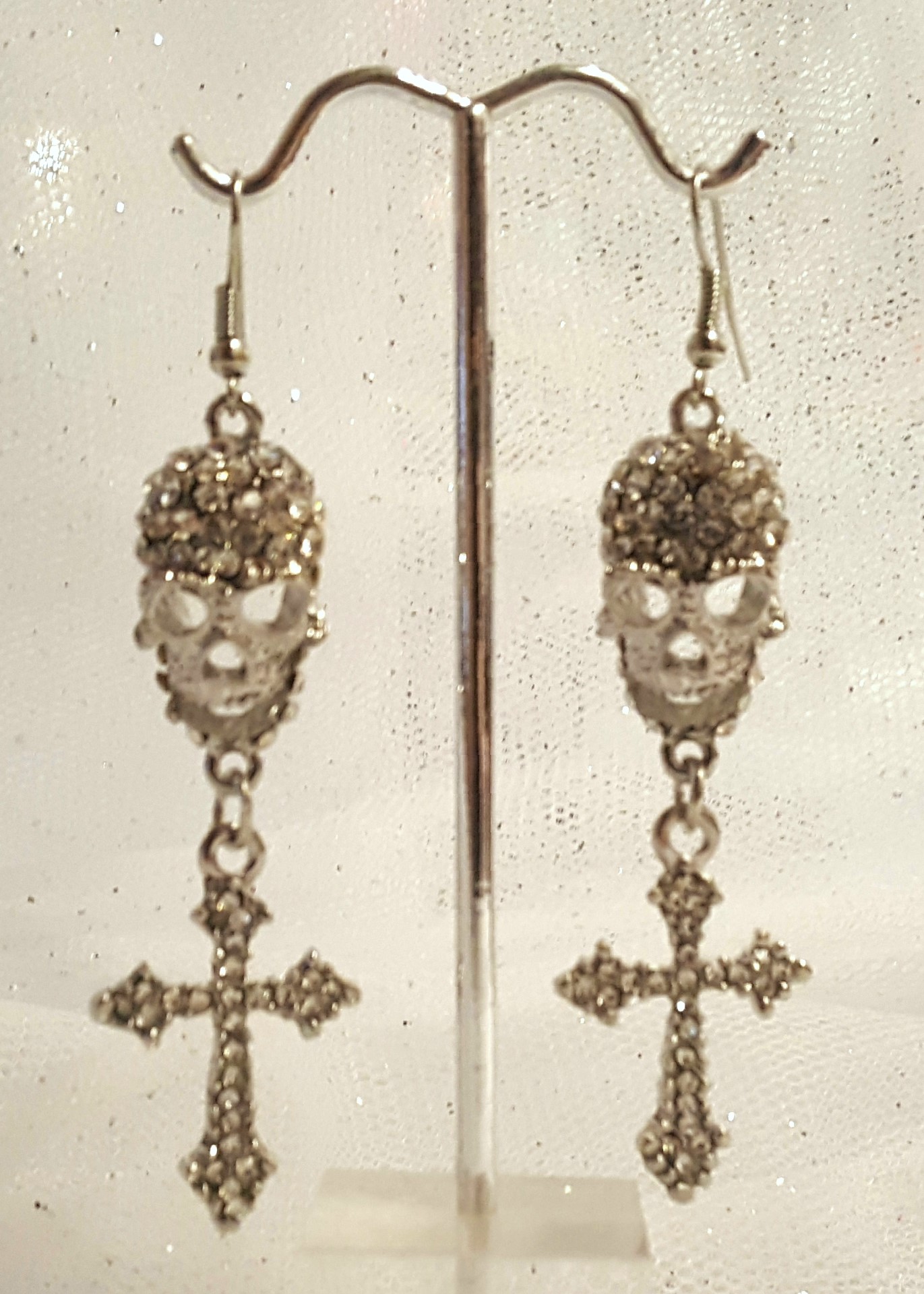 Unique silver skull rhinestone earrings 3006 Edmonton