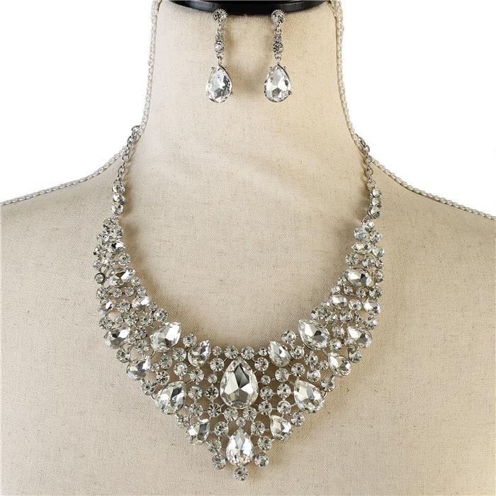 Sparkling rhinestone necklace silver matching earrings 170940 Edmonton