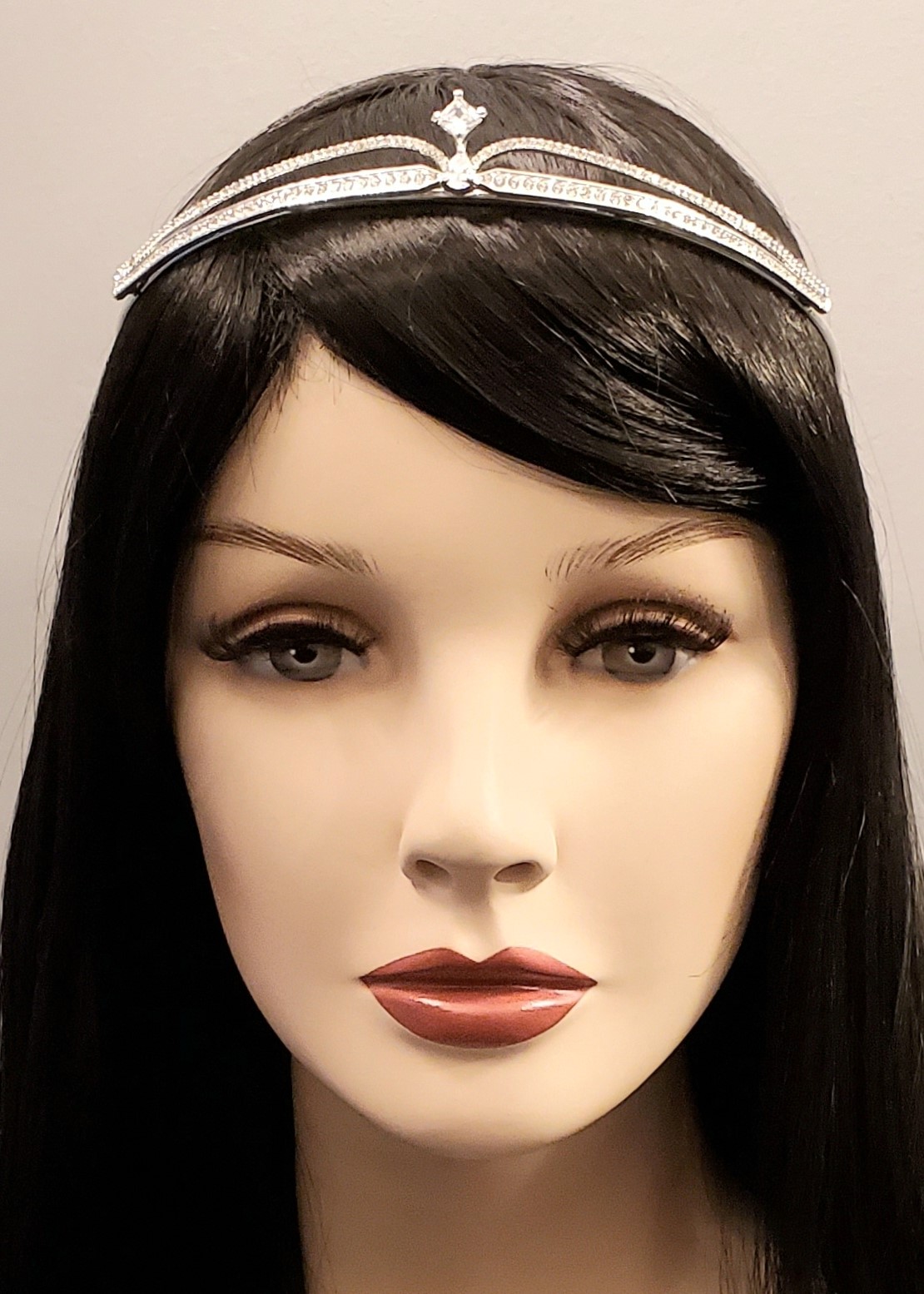 Delicate rhinestone tiara 6701 Edmonton