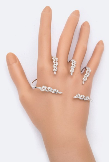 Sparkling rhinestone palm bracelet 1821 Edmonton